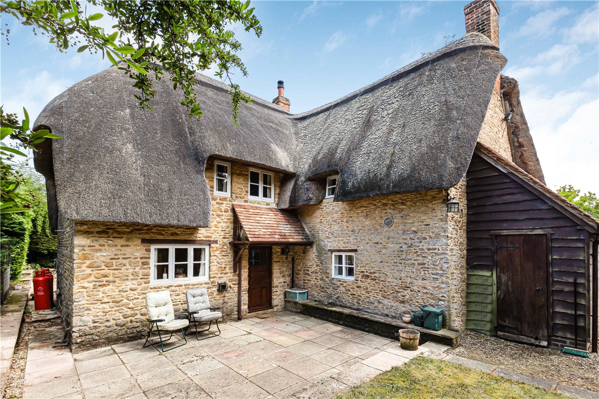 2 bedroom Cottage, Church Road, Hinton Waldrist, SN7 - Available, Image 12