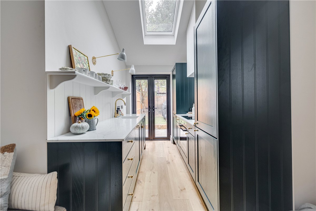 2 bedroom Flat, Astonville Street, London, SW18 - Sold, Image 14