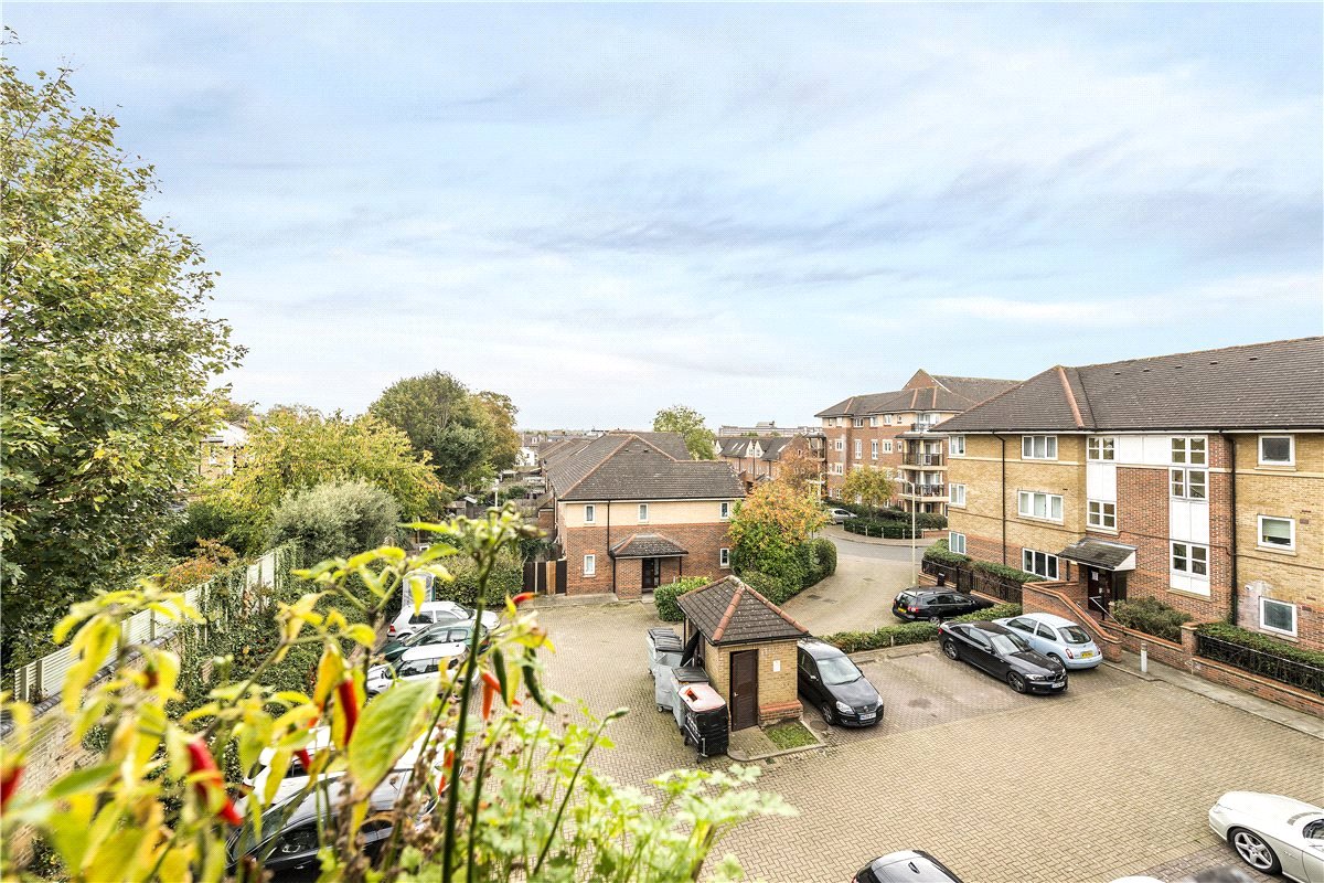 1 bedroom Flat, Naples Court, 72 St. James's Drive, SW12 - Sold STC, Image 2