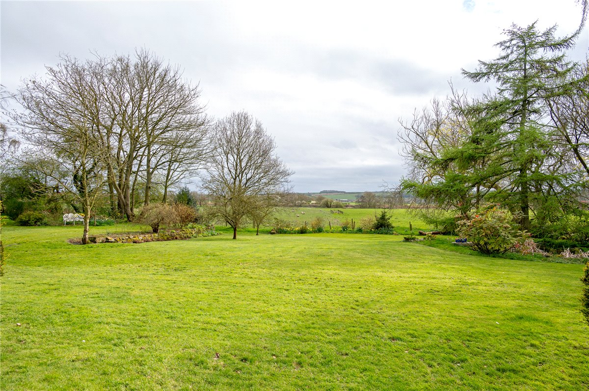 7 bedroom House, Main Street, Gristhorpe, YO14 - Sold, Image 10