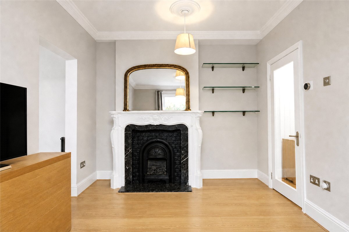 2 bedroom Flat, Lambrook Terrace, London, SW6 - Let Agreed, Image 2