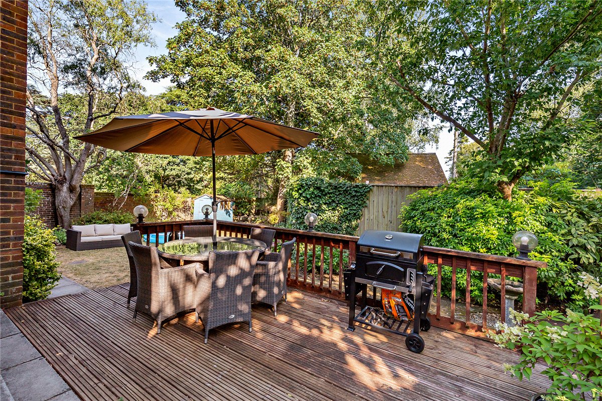 5 bedroom House, Meredun Close, Hursley, SO21 - Available, Image 11