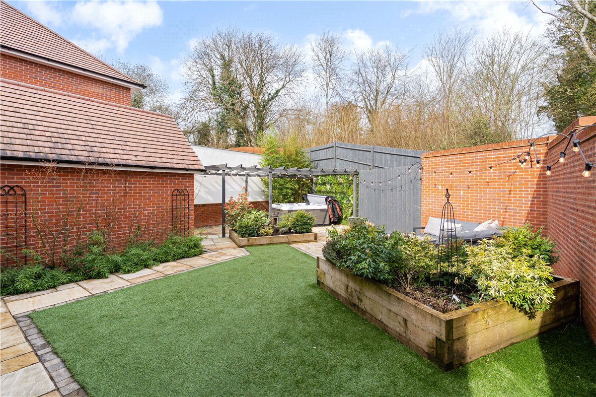 3 bedroom House, Garside Way, Marlborough, SN8 - Sold, Image 17