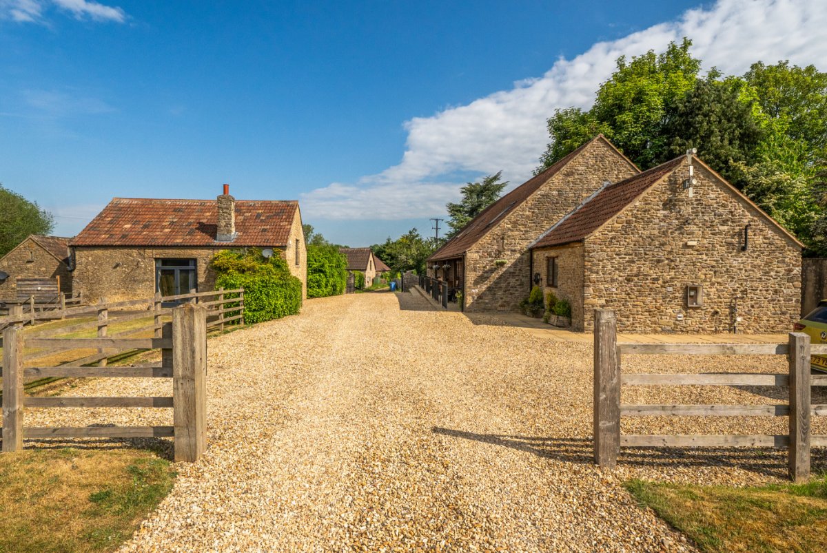 4 bedroom House, By The Byre Holidays & The Old Cow Byre, Whitechapel Lane, BA11 - Available, Image 31