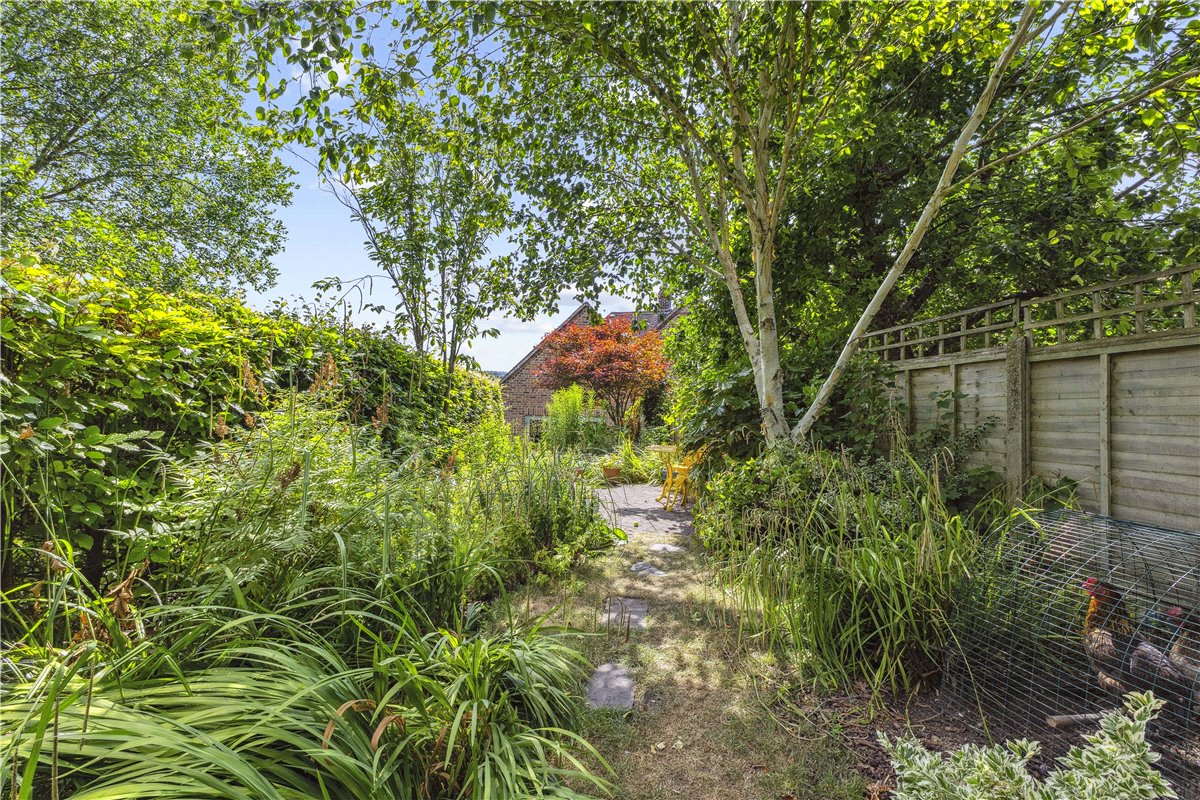 3 bedroom House, Crooked Corner, Aldbourne, SN8 - Available, Image 17