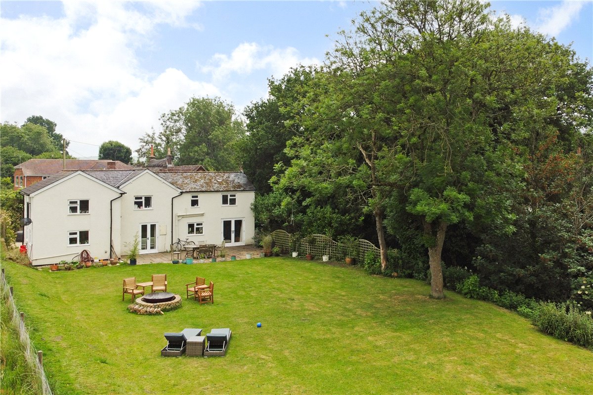4 bedroom House, Knowle, Pewsey, SN9 - Sold STC, Image 2