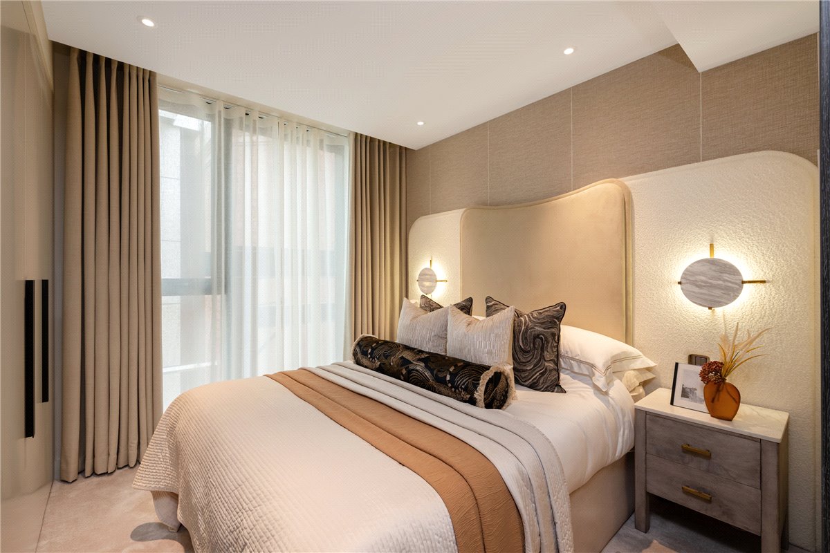 3 bedroom Flat, Waterfront Drive, Chelsea Waterfront, SW10 - Available, Image 5