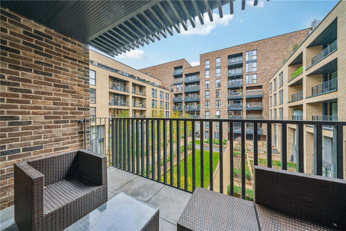 2 bedroom Flat, Wimbledon Grounds, London, SW17 - Available, Image 8