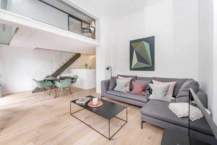 1 bedroom Flat, Airlie Gardens, Kensington, W8 - Available