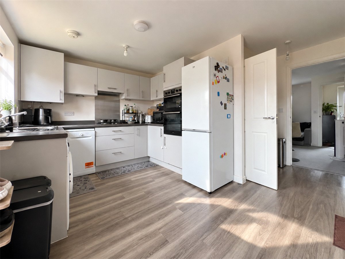 3 bedroom House, Stonyfield Road, Whiteley, PO15 - , Image 3