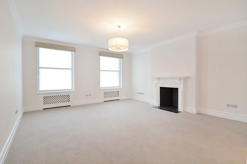 3 bedroom Flat, Great Cumberland Place, Marylebone, W1H - Available, Image 3