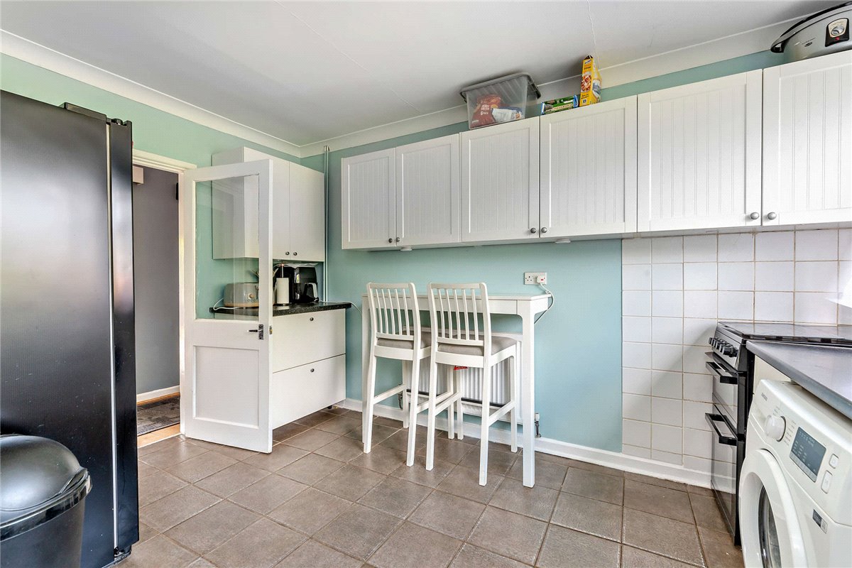 2 bedroom Bungalow, Sheepdrove Road, Lambourn, RG17 - Sold STC, Image 5