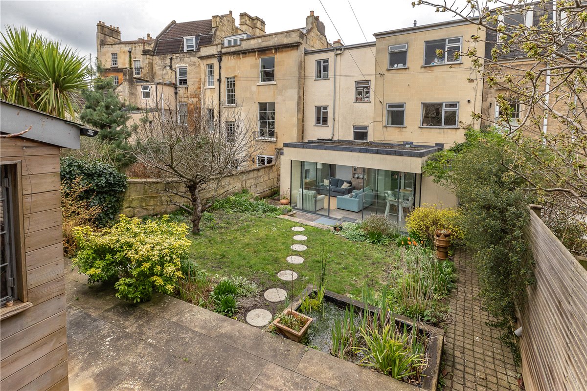 2 bedroom Flat, Lansdown Road, Bath, BA1 - Available, Image 7