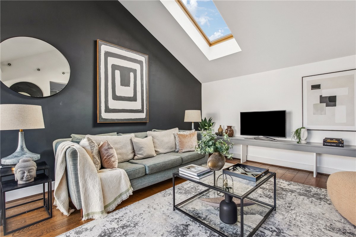 1 bedroom House, St. Anthony's Close, College Gardens, SW17 - Sold, Image 13