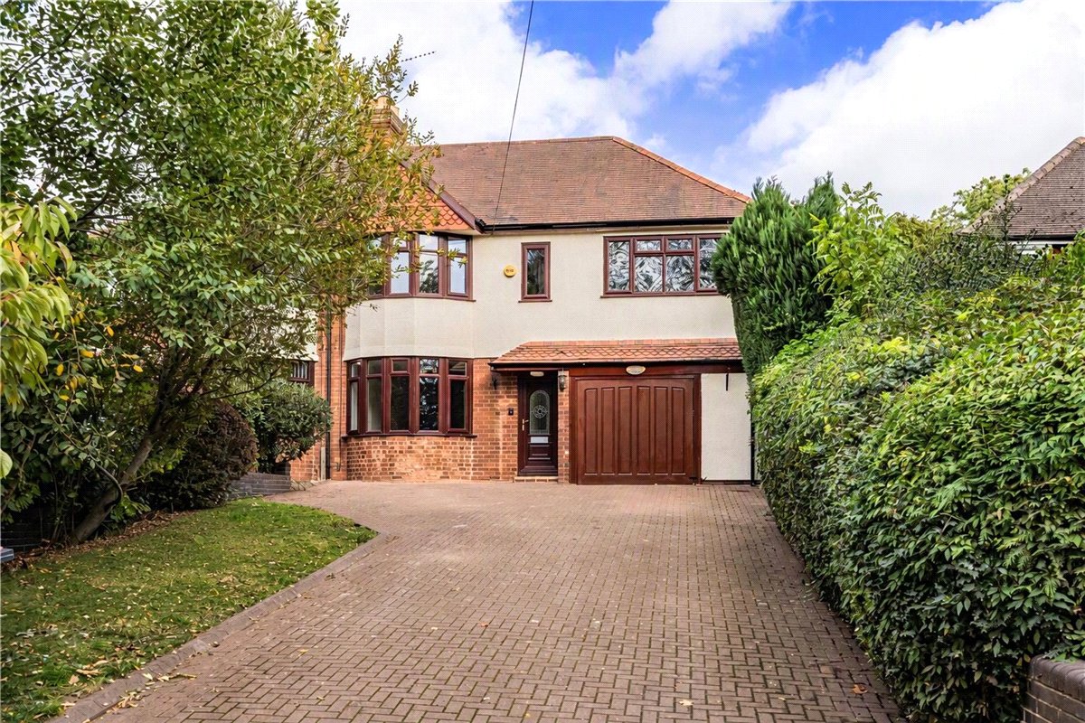 4 bedroom House, Gilson Road, Coleshill, B46 - Available