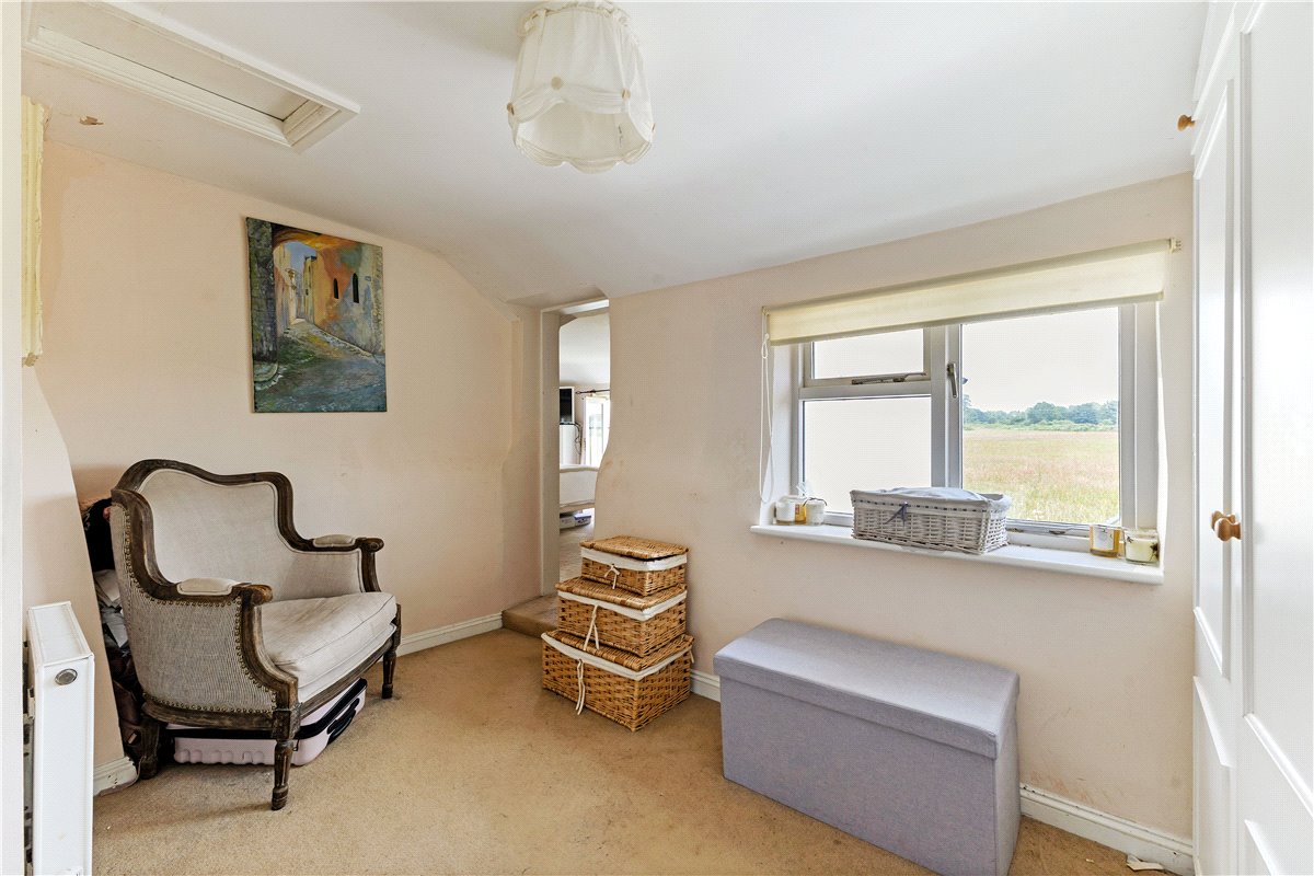 4 bedroom House, Knowle, Pewsey, SN9 - Sold STC, Image 16