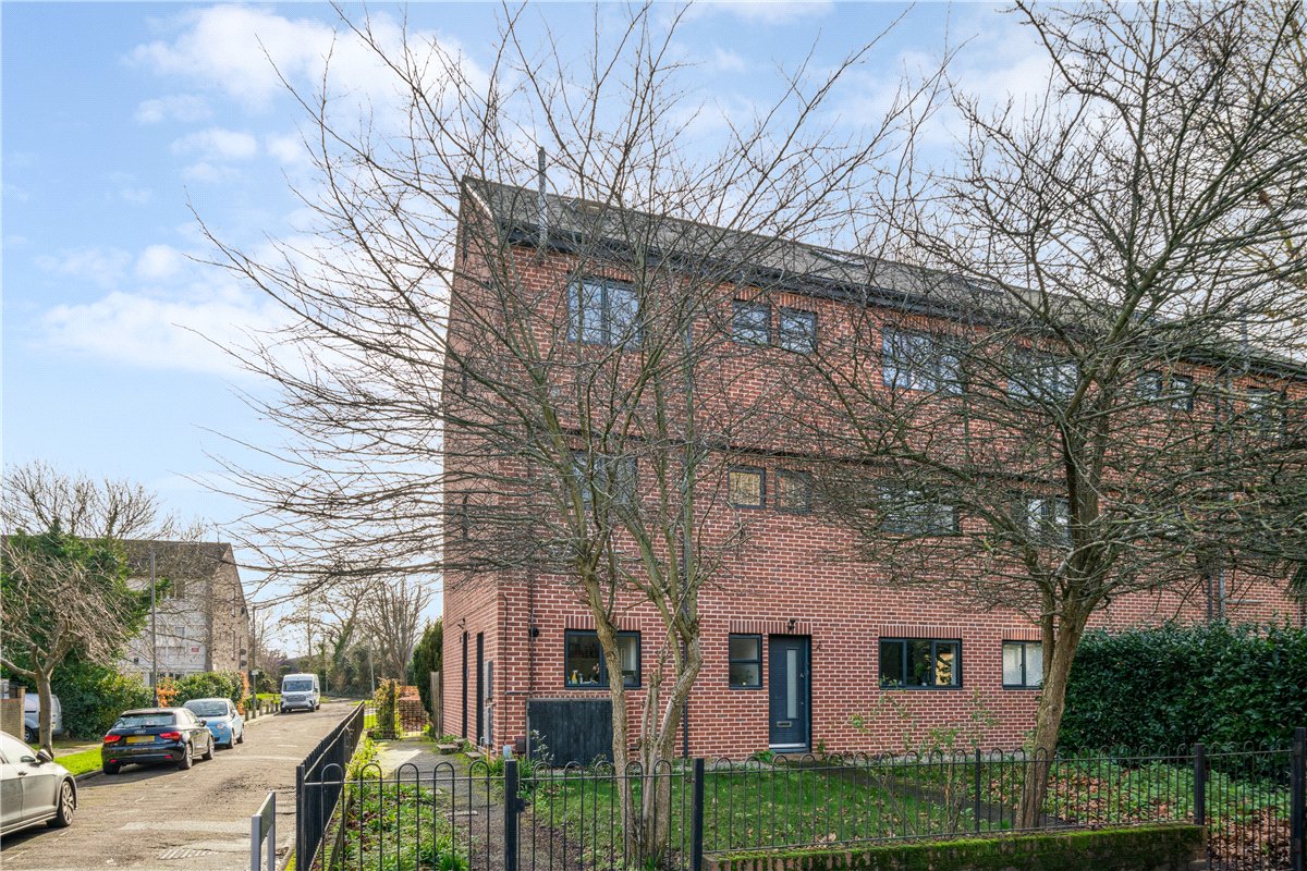 2 bedroom Flat, Mayford Close, London, SW12 - Sold STC, Image 16