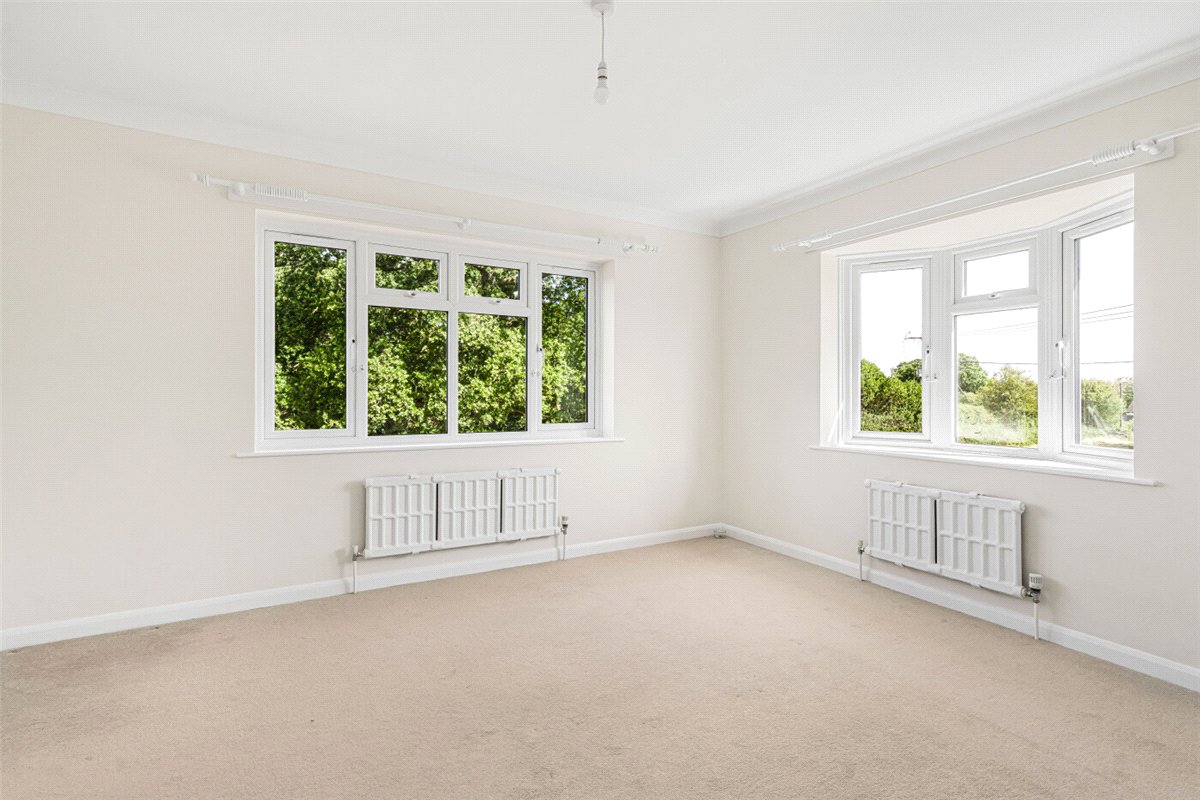 4 bedroom House, Kings Lane, South Heath, HP16 - Available, Image 7