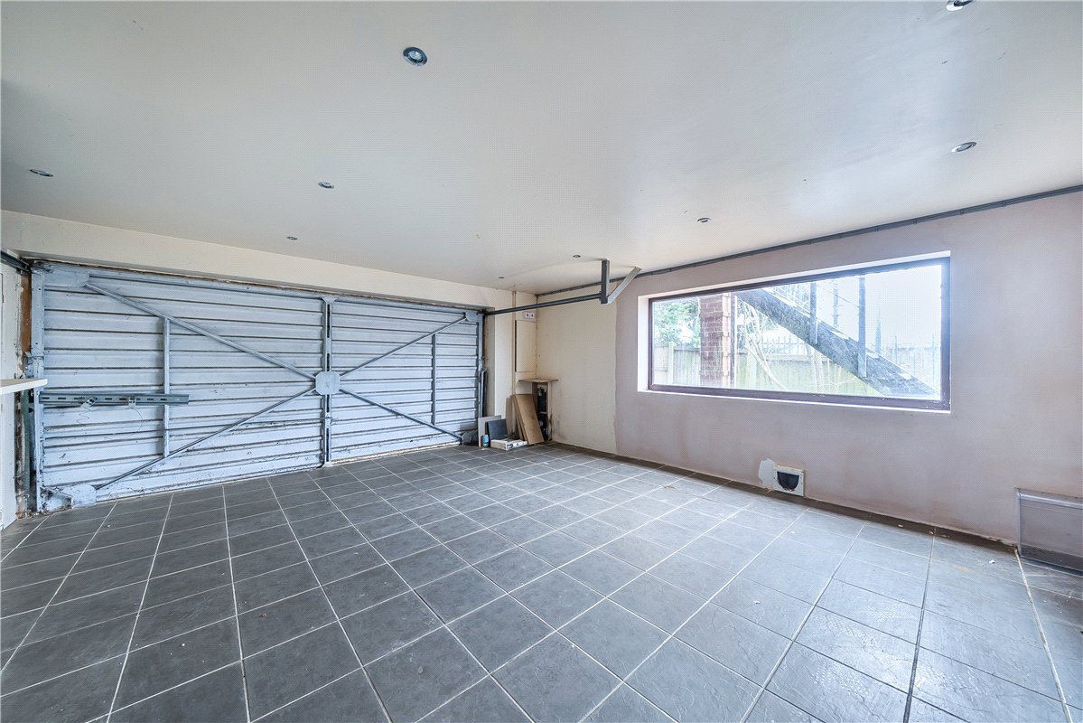4 bedroom House, Old Mains Lane, Poulton-le-Fylde, FY6 - Available, Image 6