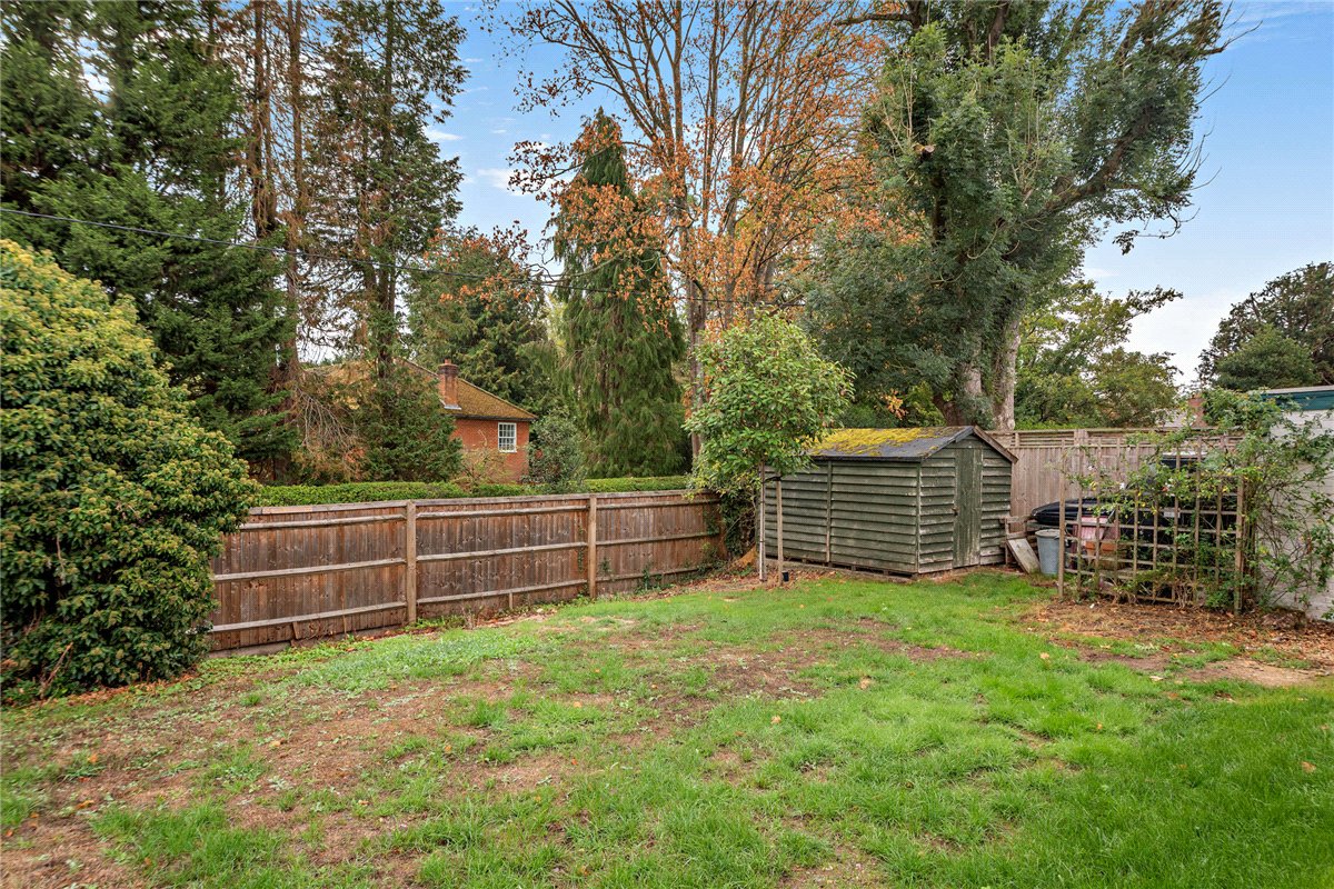 4 bedroom House, Falcon House Gardens, Woolton Hill, RG20 - Available, Image 18