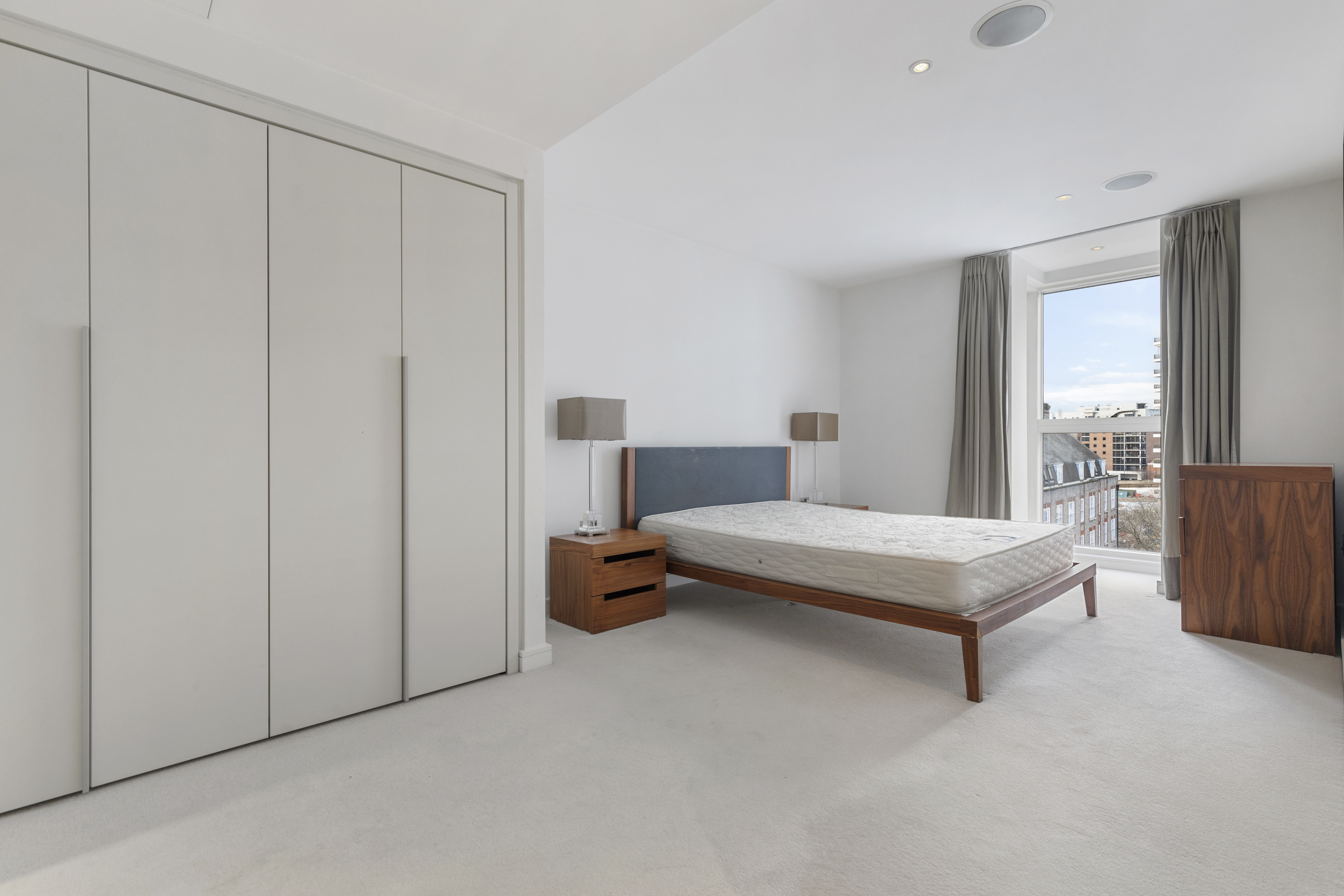 2 bedroom Residential, Gatliff Road, Pimlico, SW1W - Available, Image 3