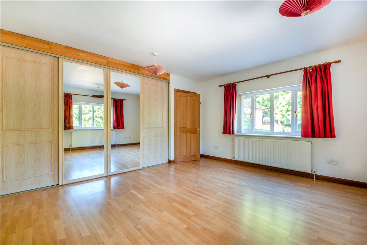 4 bedroom House, Stoney Lane, Weeke, SO22 - Available, Image 9