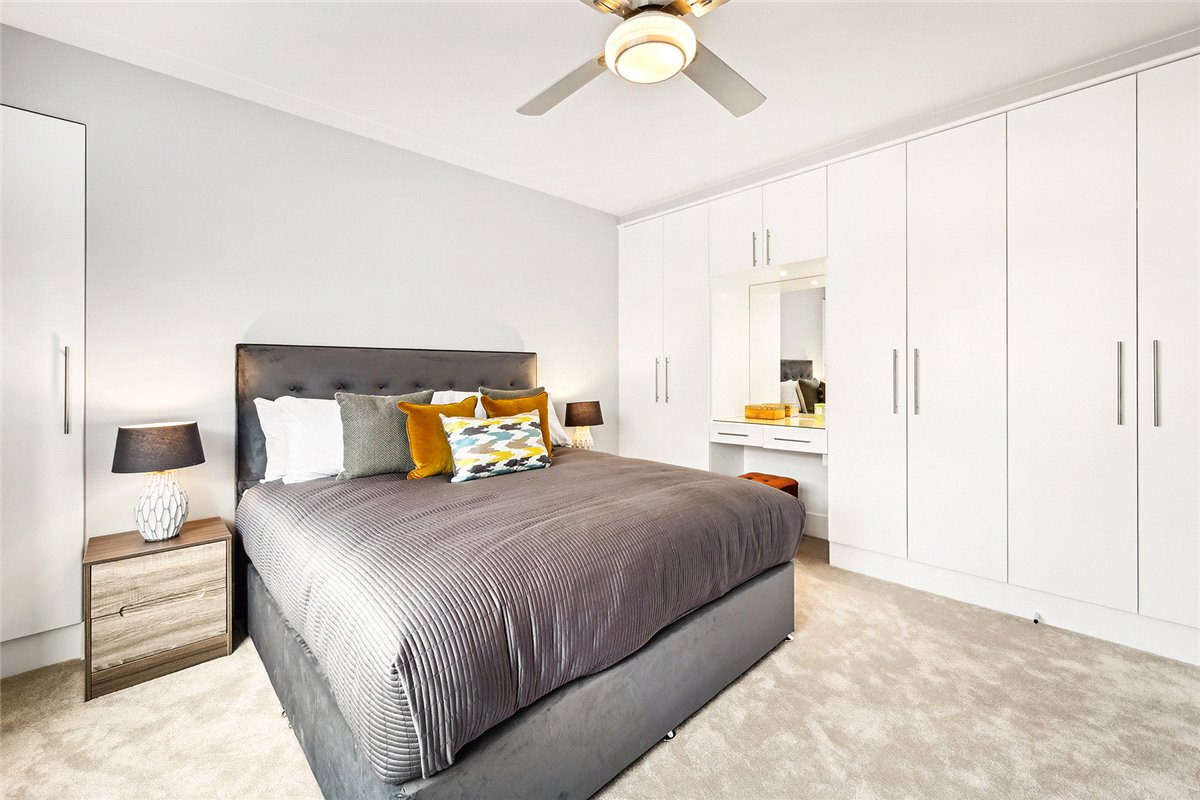 1 bedroom Flat, Richmond Court, 200 Sloane Street, SW1X - Available, Image 8