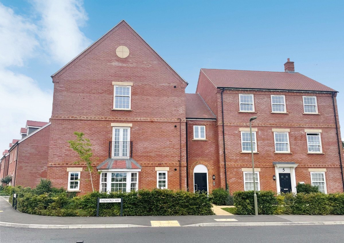 2 bedroom Flat, Thenford Way, Banbury, OX16 - Let Agreed