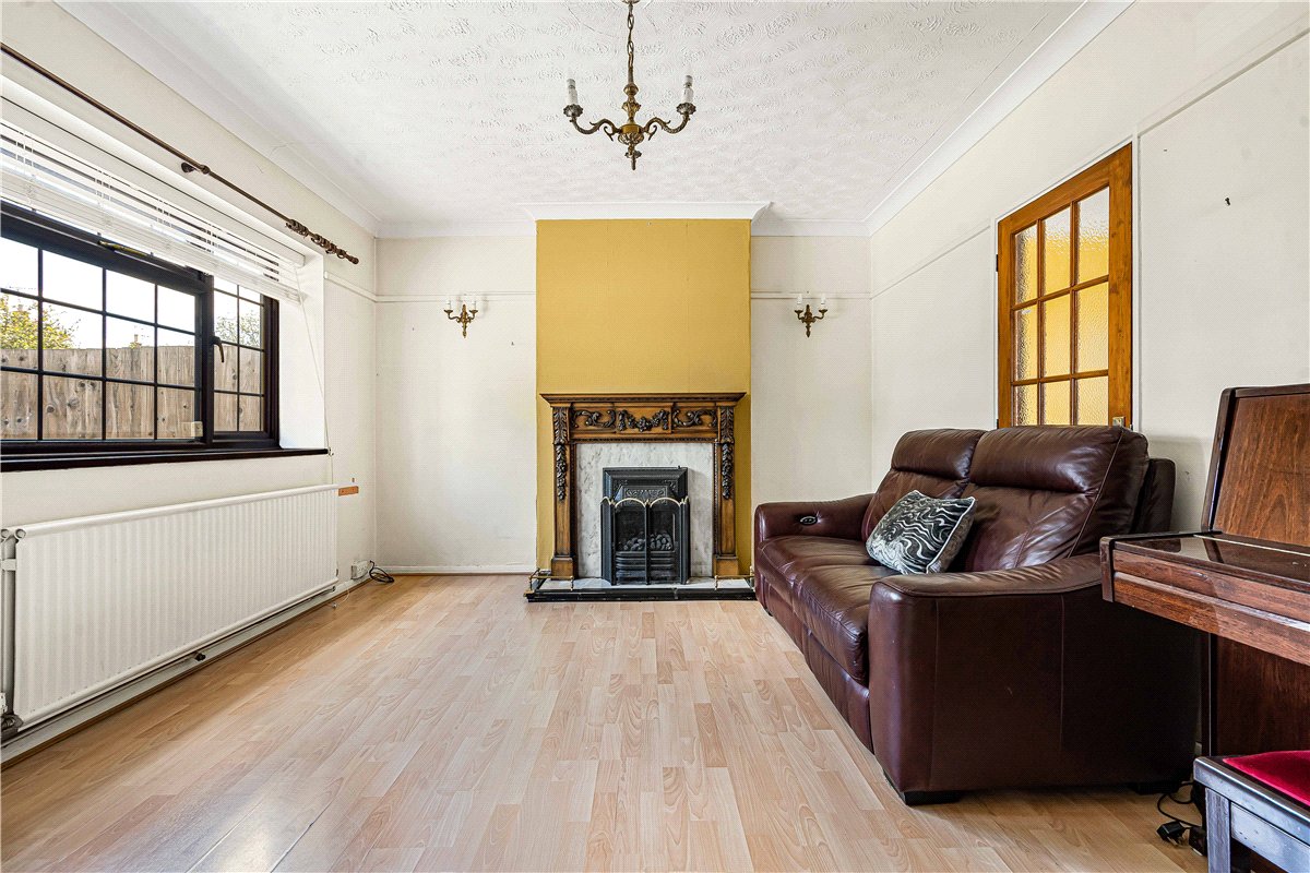 3 bedroom House, Wulfstan Way, Cambridge, CB1 - Available, Image 2