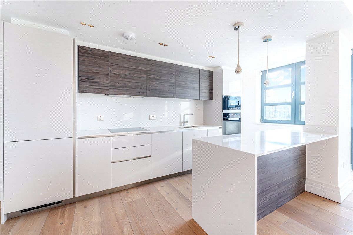 2 bedroom Flat, Kensington Gardens Square, Bayswater, W2 - Available, Image 2