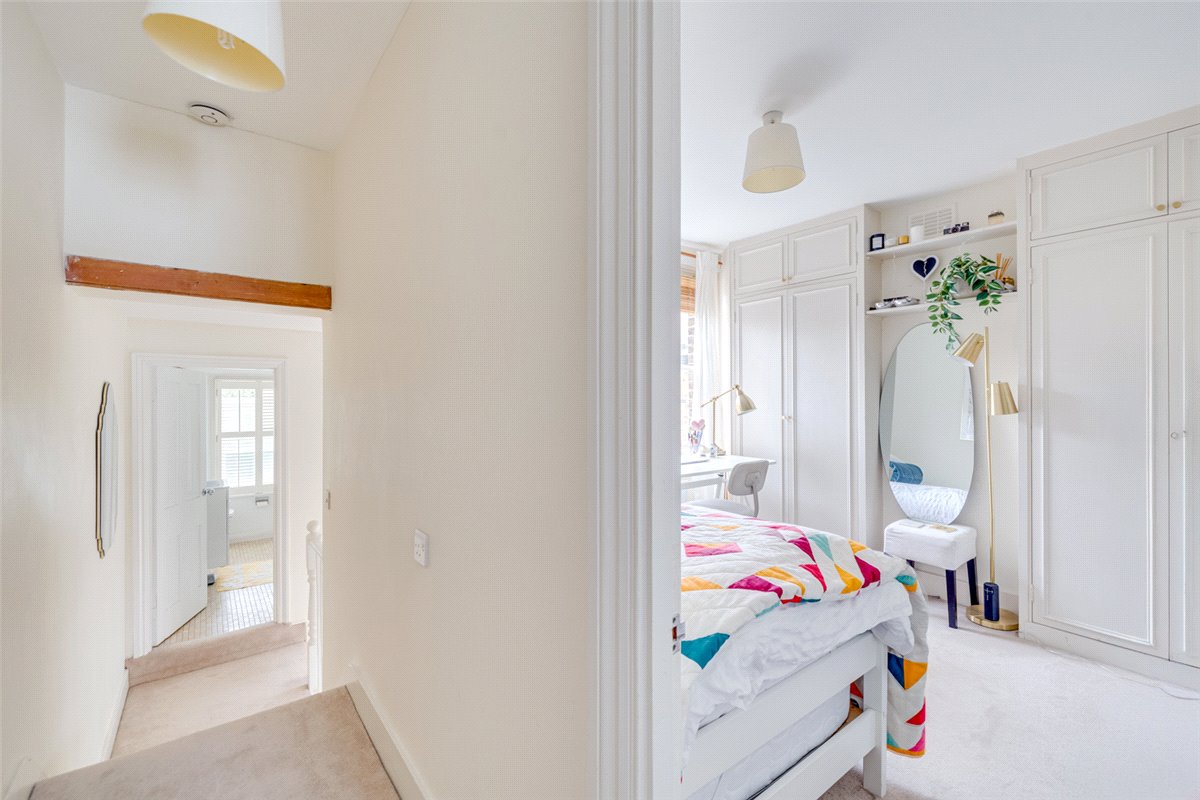 2 bedroom Cottage, Thorne Street, London, SW13 - , Image 8
