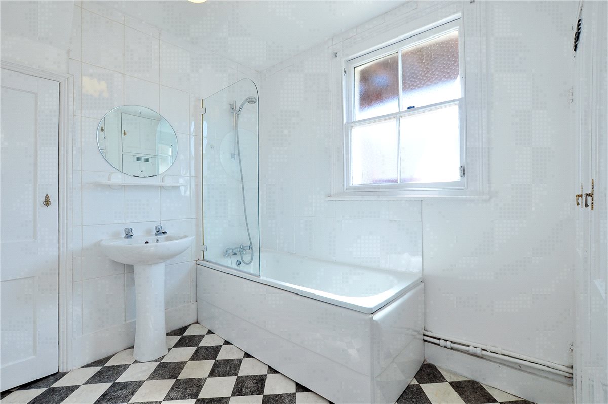2 bedroom Maisonette, Lonsdale Road, Barnes, SW13 - , Image 3
