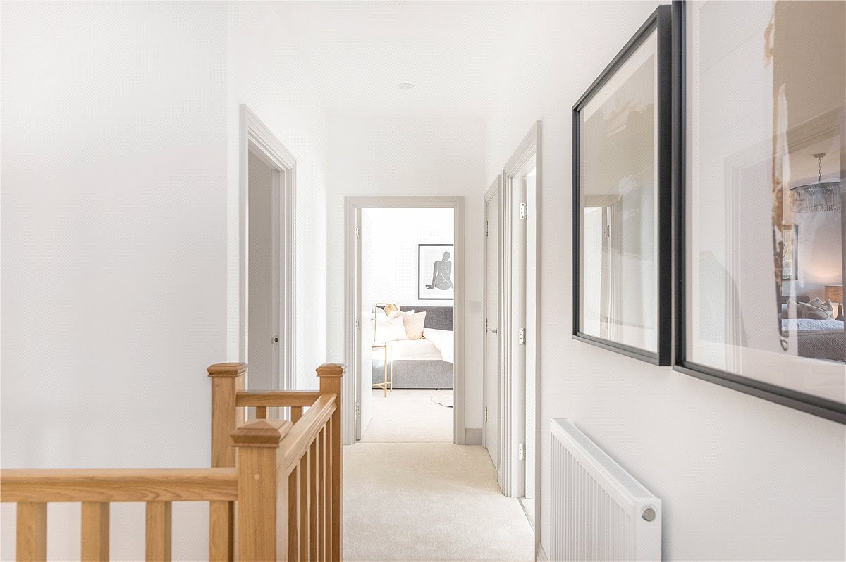 5 bedroom House, Oakfields, Preston, SG4 - Sold, Image 10