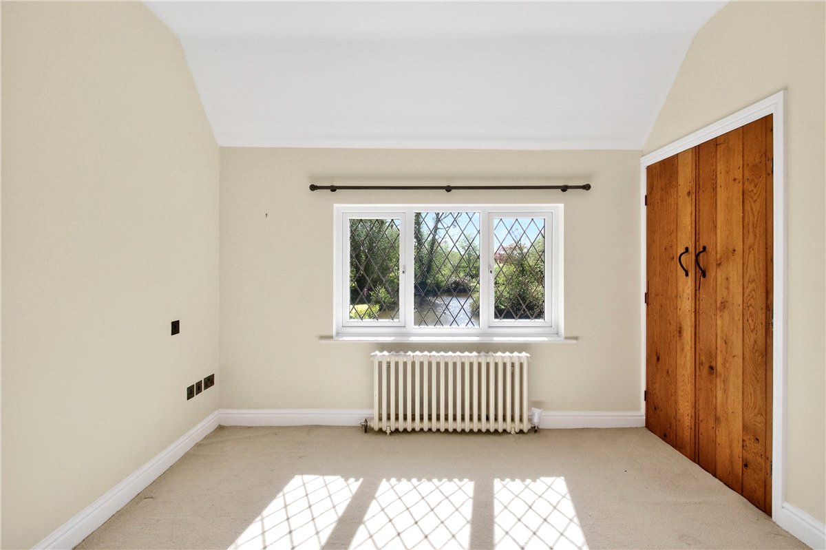 5 bedroom House, Hamley Heath, Rugeley, WS15 - Available, Image 10