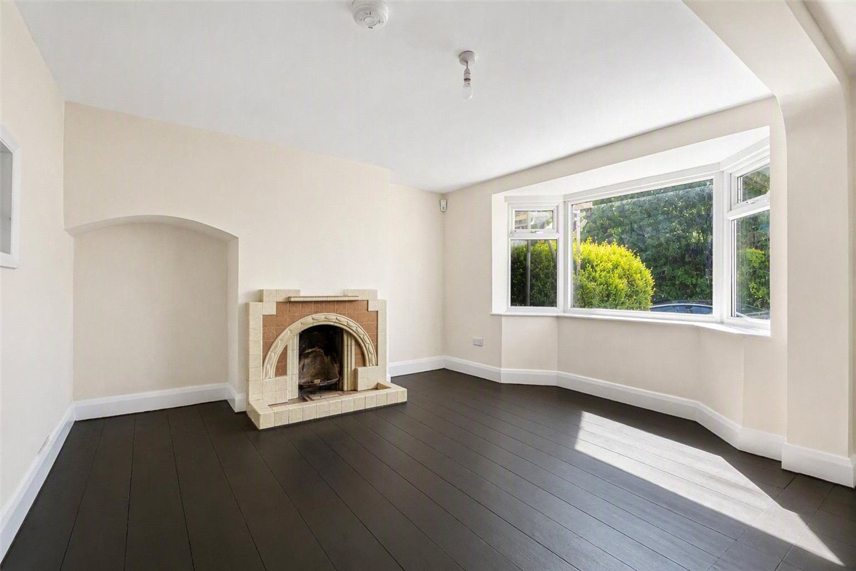 3 bedroom House, Ellesborough Road, Wendover, HP22 - Let Agreed