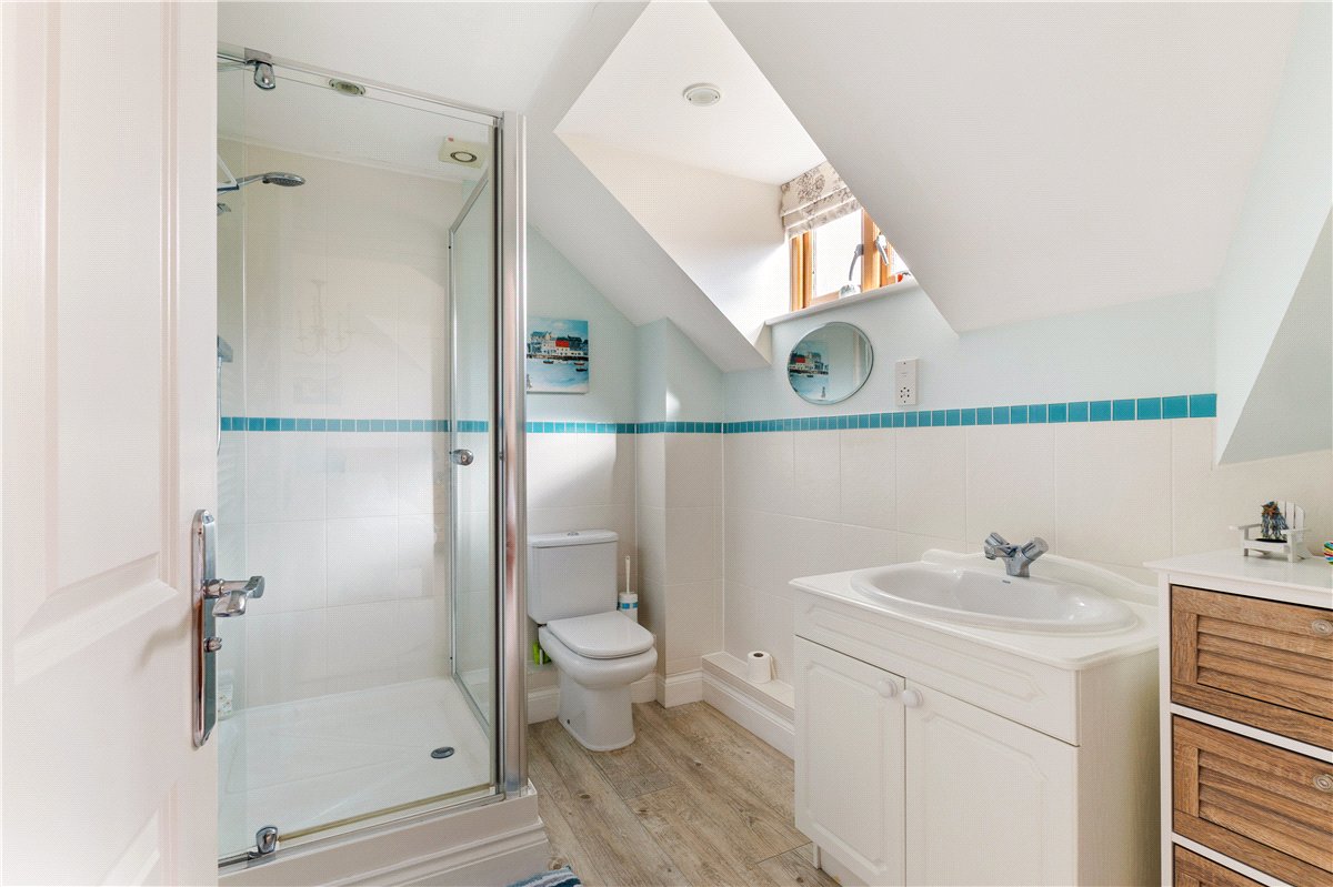 4 bedroom House, Cromwell Court, Marlborough, SN8 - Sold STC, Image 6