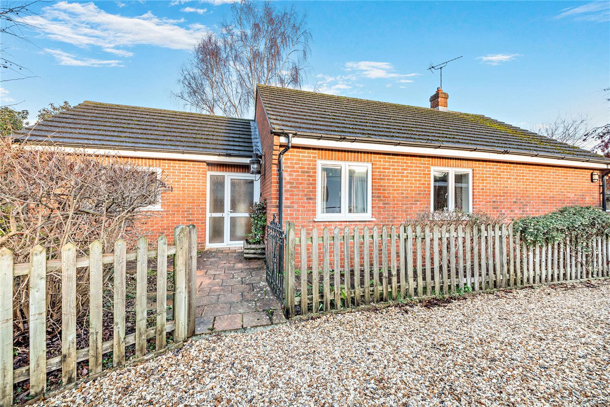 2 bedroom Bungalow, Enborne Road, Newbury, RG14 - Sold STC, Image 1
