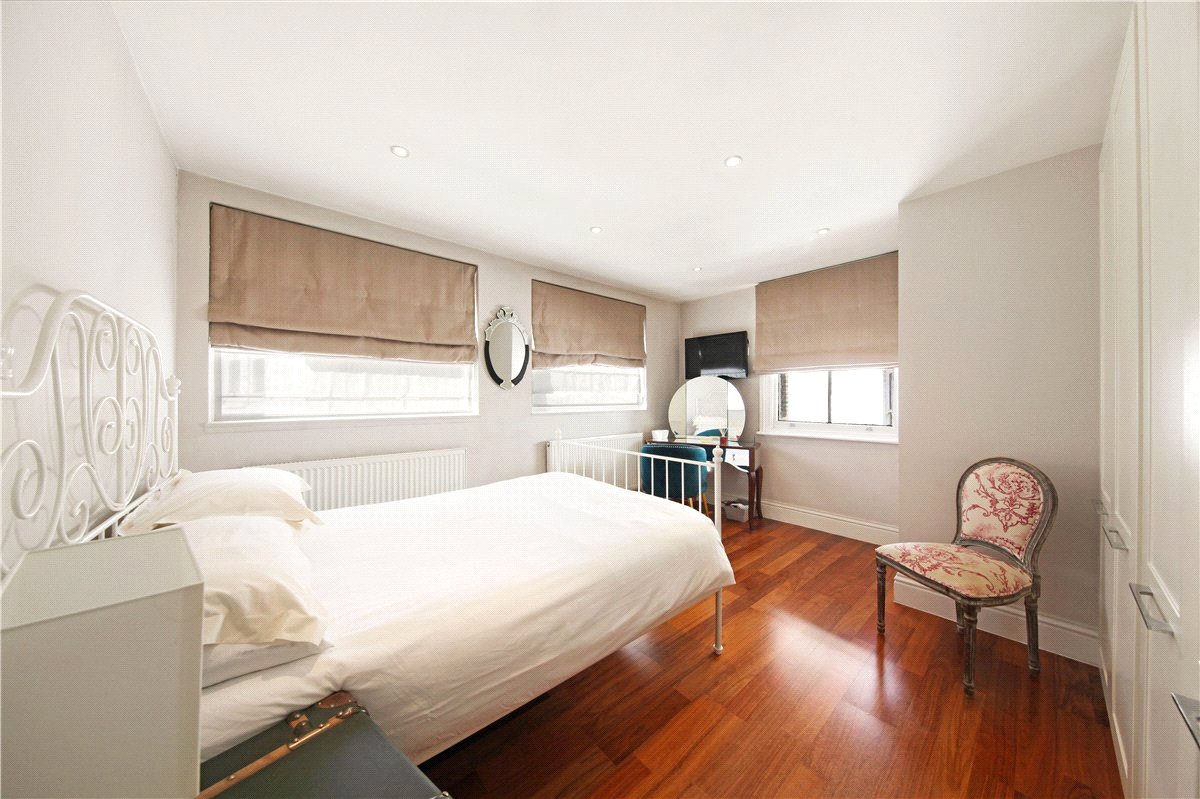 3 bedroom House, Oldbury Place, Marylebone, W1U - Available, Image 6