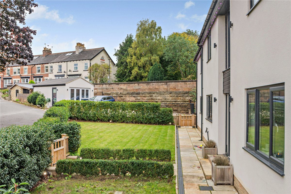 6 bedroom House, Calcutt, Near Knaresborough, HG5 - Available, Image 4
