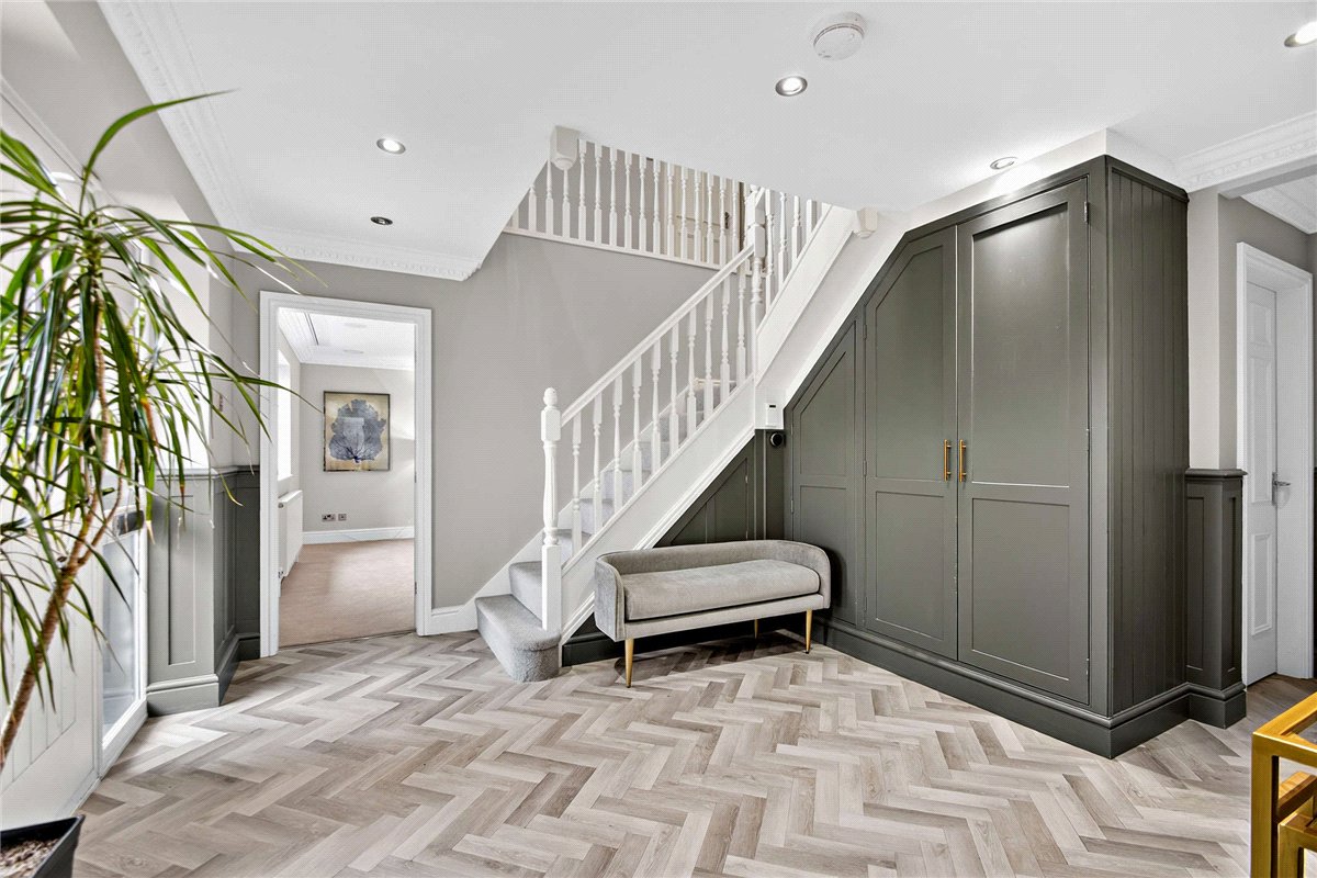 5 bedroom House, Maple Gardens, Bardsey, LS17 - Available, Image 5