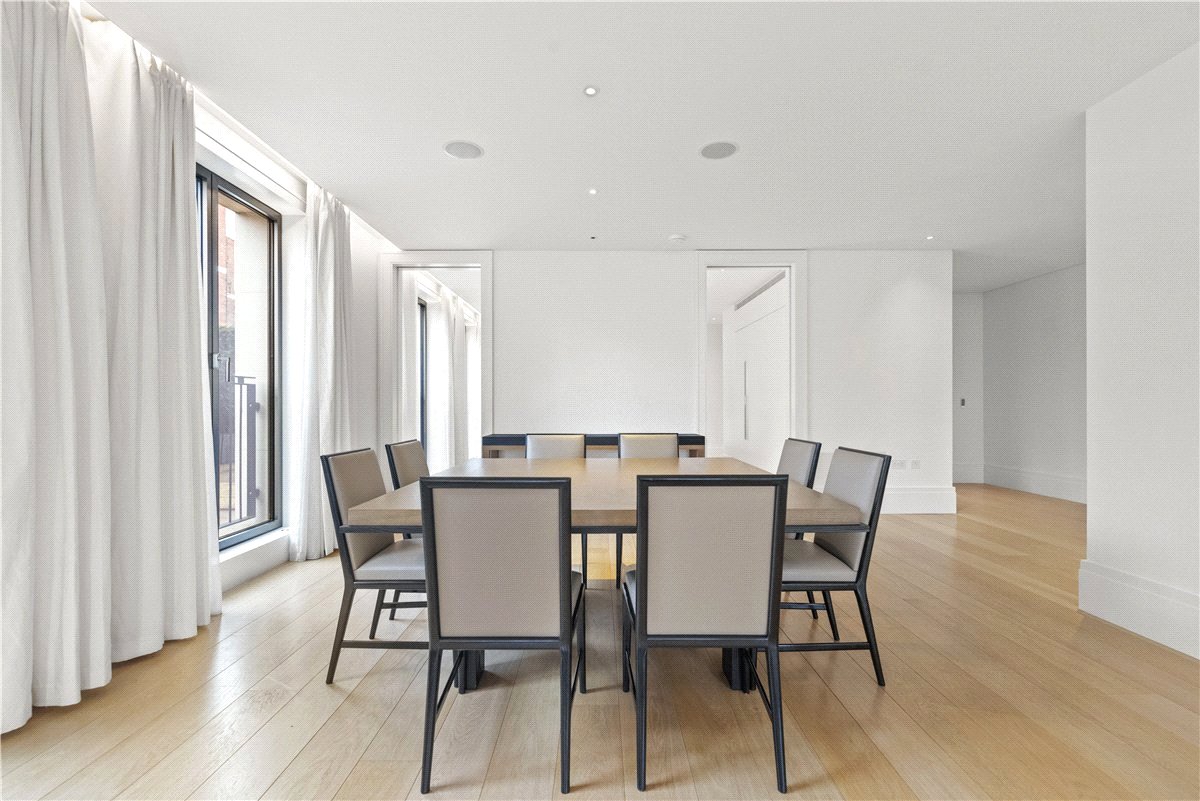 4 bedroom Flat, Chelsea Manor Street, Chelsea, SW3 - Available, Image 6