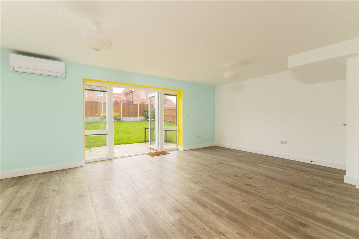 3 bedroom House, Harris Close, Hardwick, CB23 - Sold, Image 6