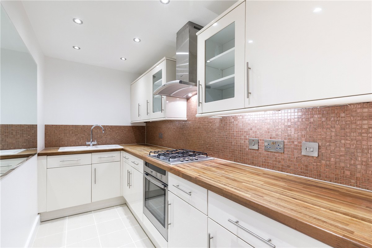 2 bedroom Maisonette, Bolton Gardens, Earls Court, SW5 - Available, Image 3