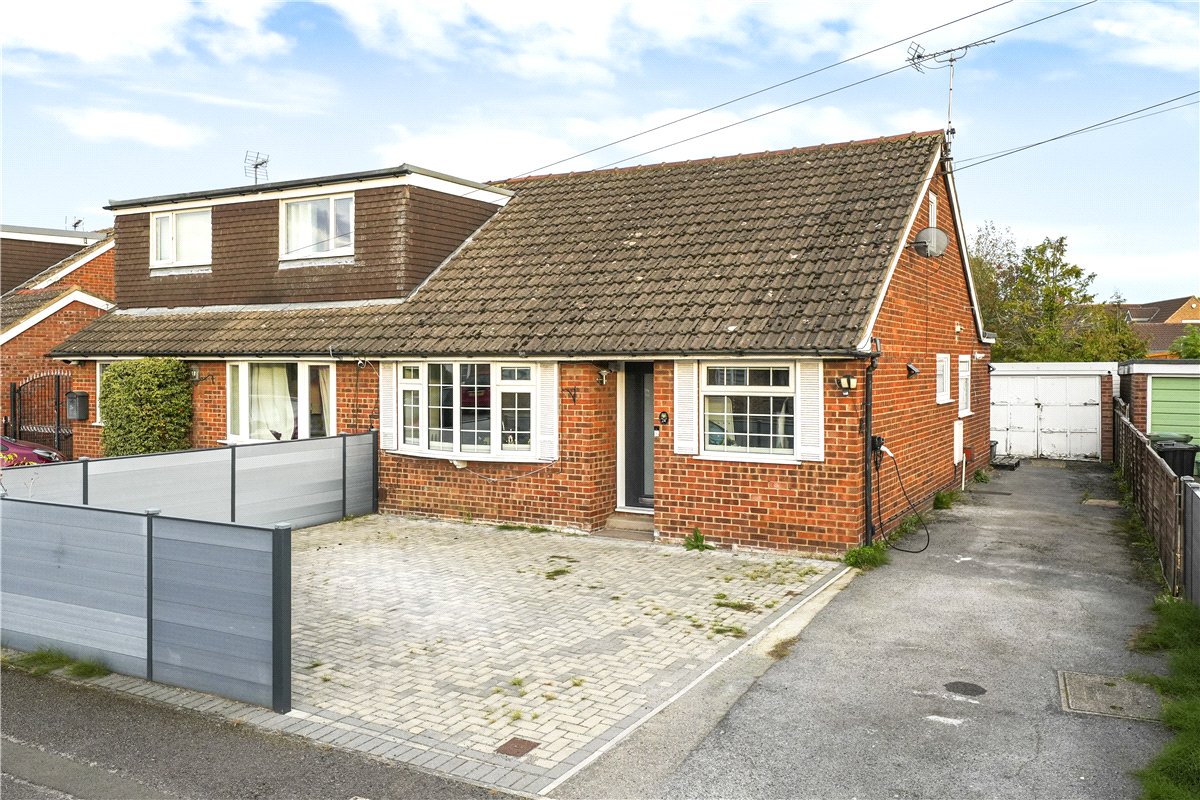 3 bedroom Bungalow, Abbots Gait, Huntington, YO32 - Available