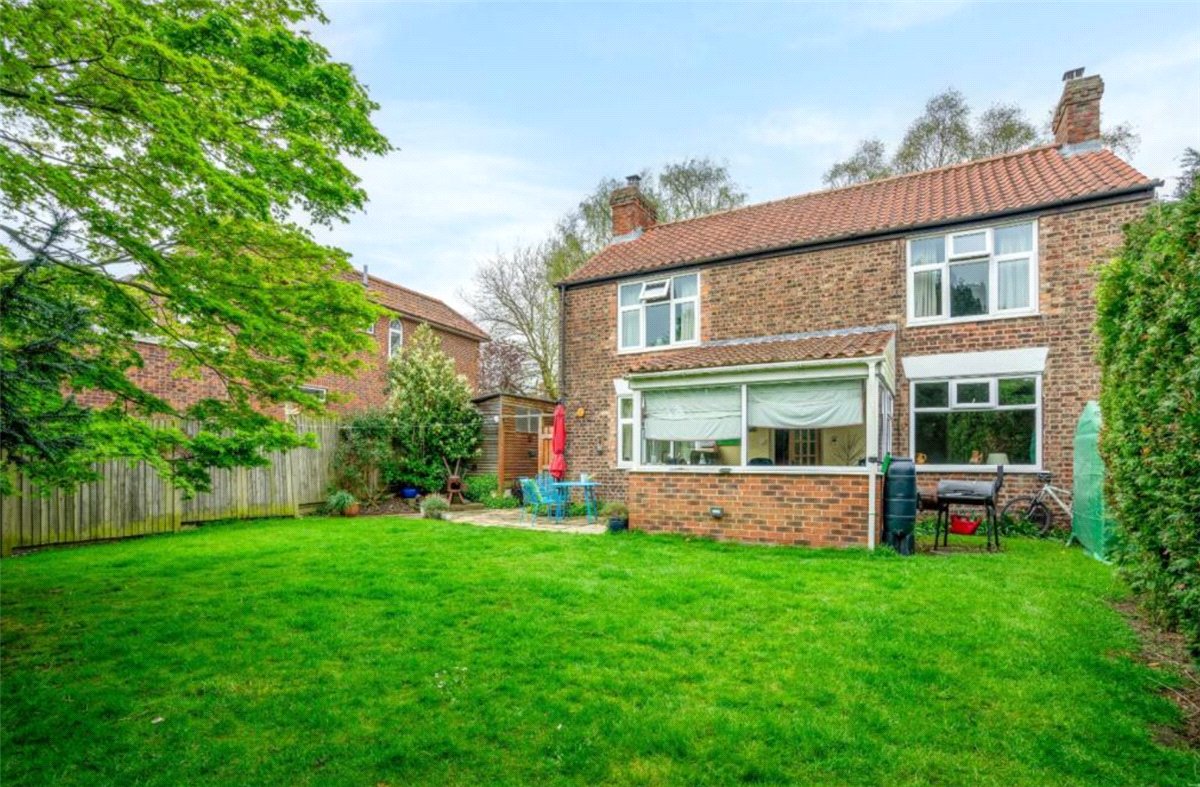 3 bedroom House, Askham Lane, York, YO24 - Available, Image 7