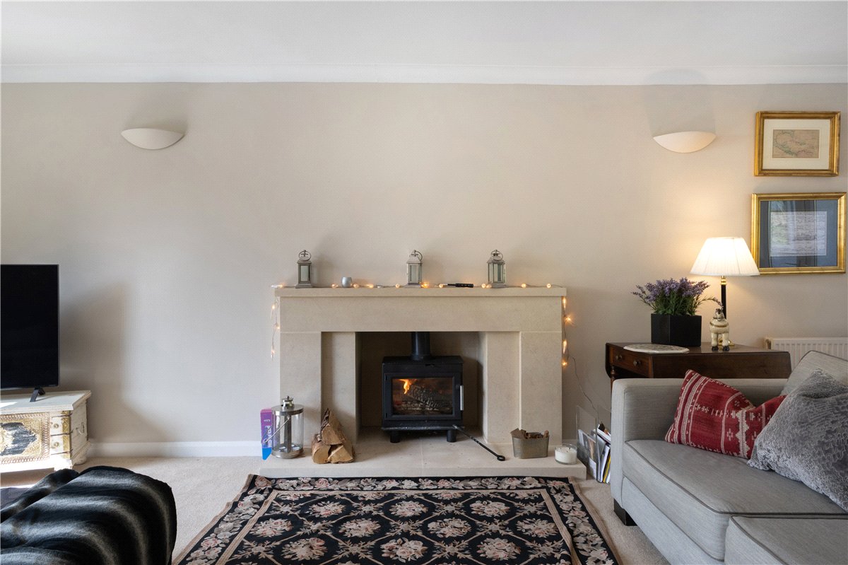 5 bedroom House, Bridge Street, Manton, SN8 - Available, Image 4
