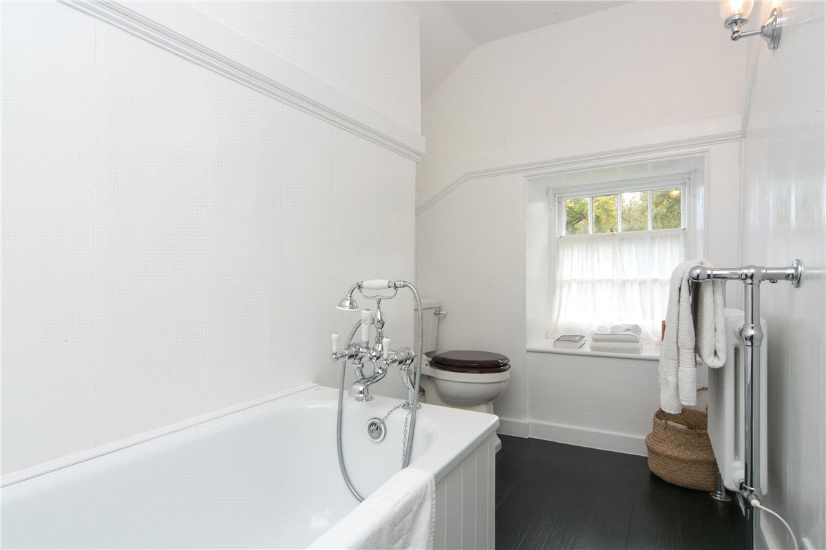 11 bedroom House, Talsarnau, Gwynedd, LL47 - Available, Image 45