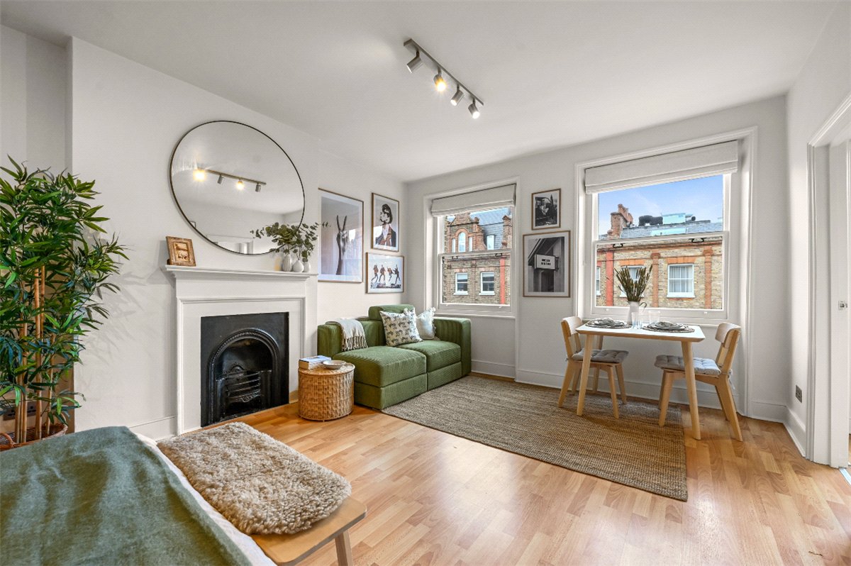 0 bedroom Flat, Nottingham Place, Marylebone, W1U - Available, Image 1
