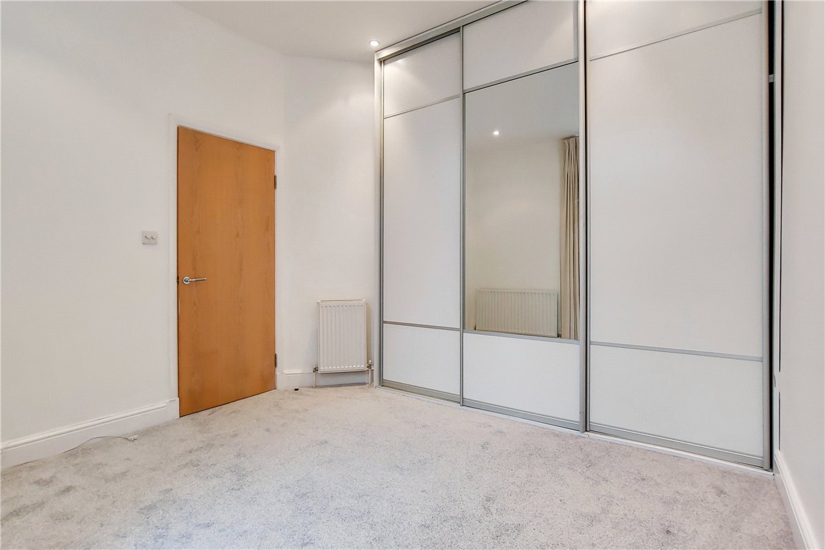 2 bedroom Flat, Deodar Road, London, SW15 - , Image 5