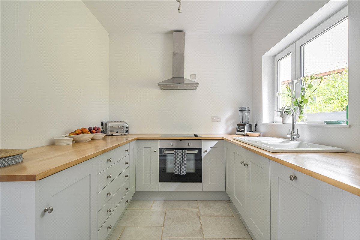4 bedroom House, Winsley Hill, Limpley Stoke, BA2 - Available, Image 4